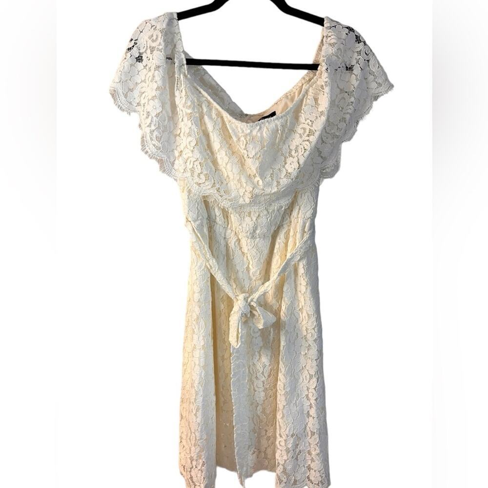 Bardot White Lace Off the Shoulder Midi Dress Size 8 Coquette